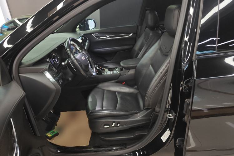 Used Cadillac XT6 2021 28T Six-Seater Luxury Sporty Enjoy-the-Comfort Safety Edition