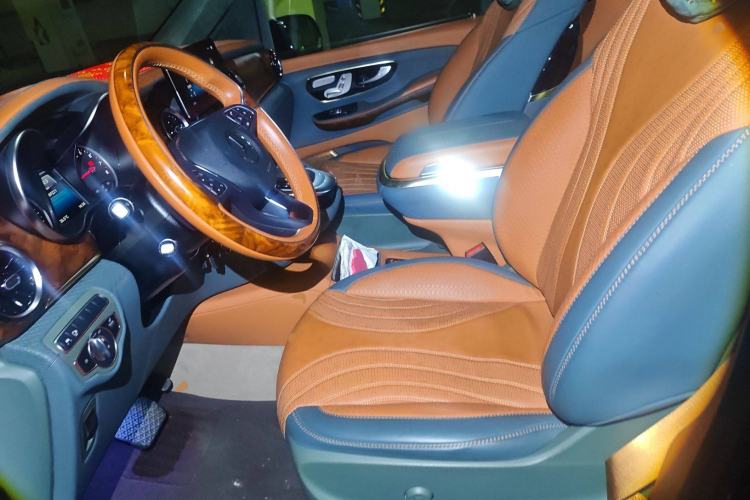 Used LIMGENE Nebula Series 2022 2.0T 7 seats