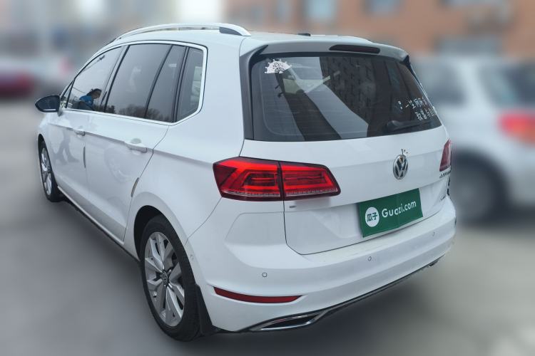 Used Volkswagen Golf Sportsvan 2019 280TSI Automatic Voyage Model China V Standard
