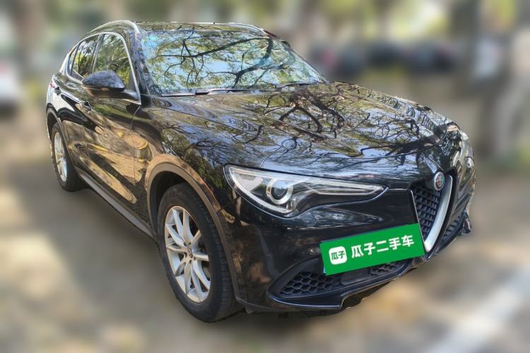 Used Alfa Romeo Stelvio 2017 2.0T 200HP Luxury Edition
