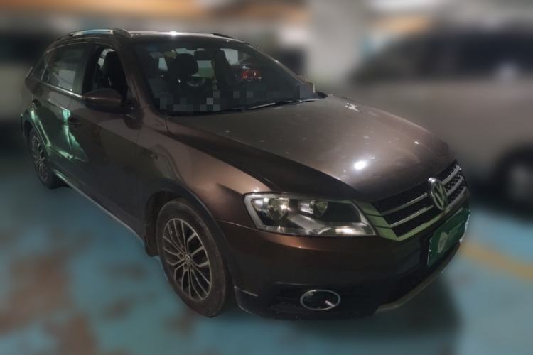 Used Volkswagen Cross Lavida 2014 1.4TSI DSG
