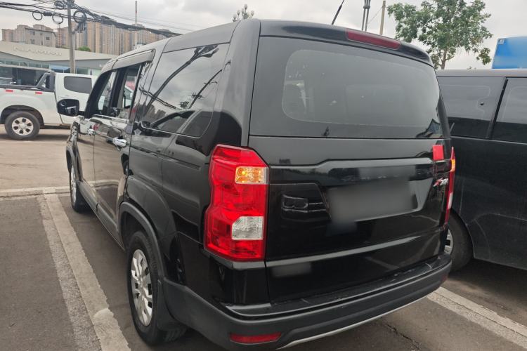 Used CHANGAN OSHAN X70A 2019 1.5L Manual Basic Version China VI Standard
