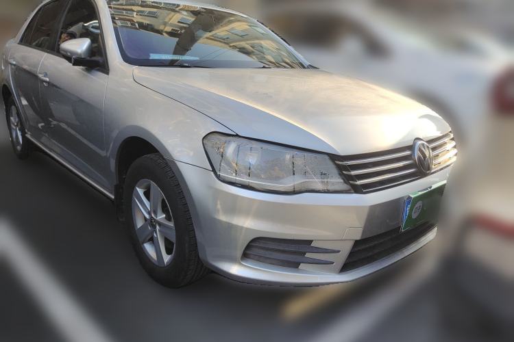 Used Volkswagen Bora 2013 1.6L Automatic Fashion Model Front Right 45 Deg