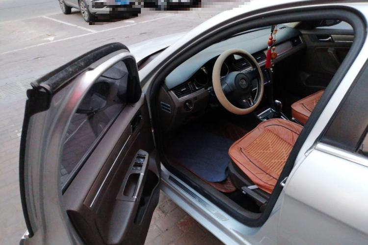 Used Volkswagen Bora 2015 Value Edition 1.6L Automatic Comfort Version