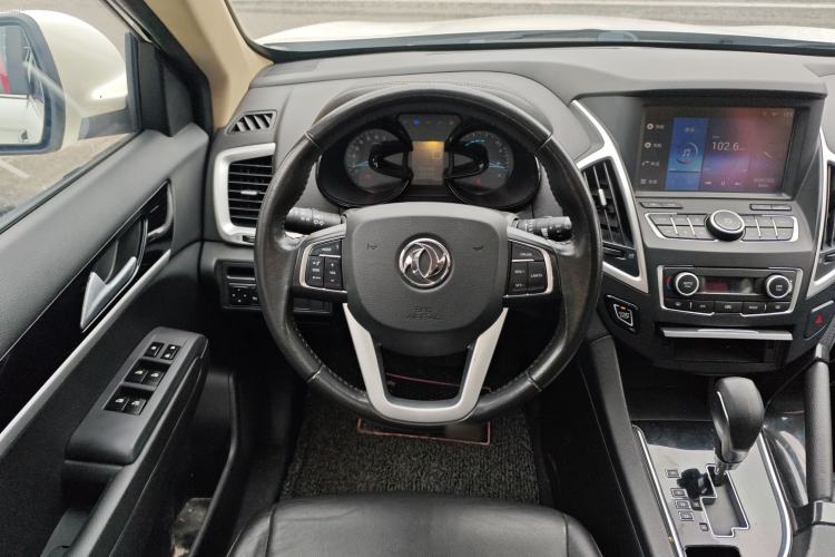 Used Dongfeng Aeolus AX7 2015 2.0L Automatic Zhiyi Trim
