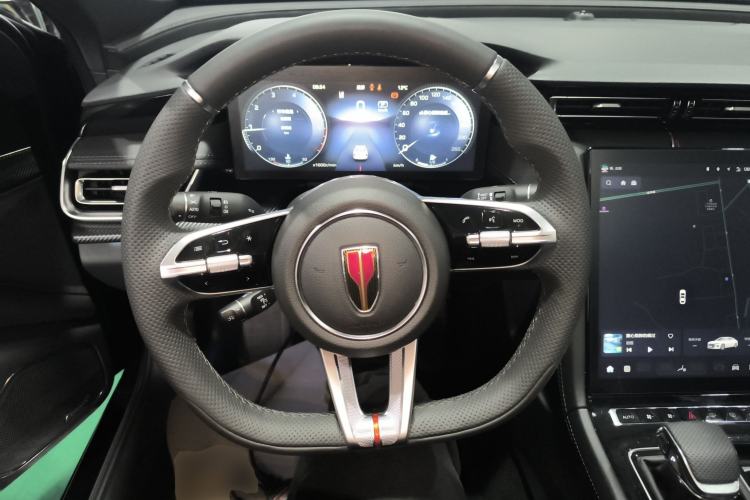 Used Hongqi H5 2025 Model 2.0T Automatic Xuan Ying 2 Million Units Commemorative Edition Steering Wheel