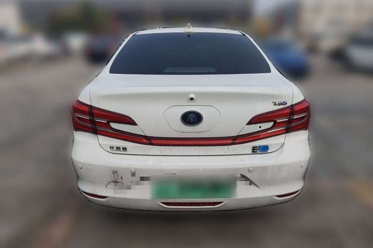 Used BYD Qin New Energy 2018 Qin EV450 Smart Connect Prestige Model
