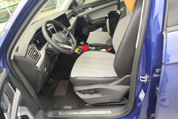 Used Volkswagen Tayron GTE Plug-in Hybrid 2023 280TSI Luxury Plus Advanced Edition Left Front Seat