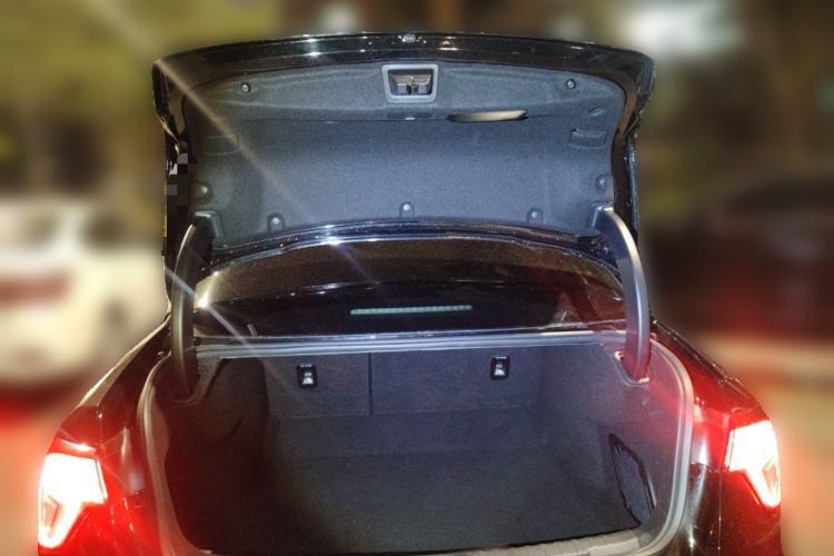 Used Lynk & Co 03 2021 2.0TD Automatic Trendy Champion Edition Trunk