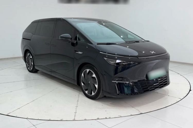 Used XPeng X9 2024 702 Ultra-Long Range Max