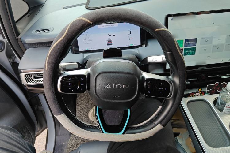 Used AION Y 2022 Plus 70 Smart Edition Steering Wheel