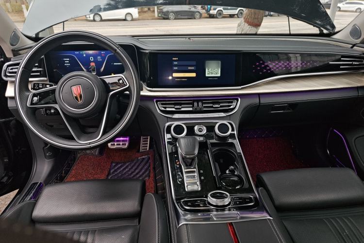 Used Hongqi H9 2020 3.0T Smart Connect Flagship Edition Center Console