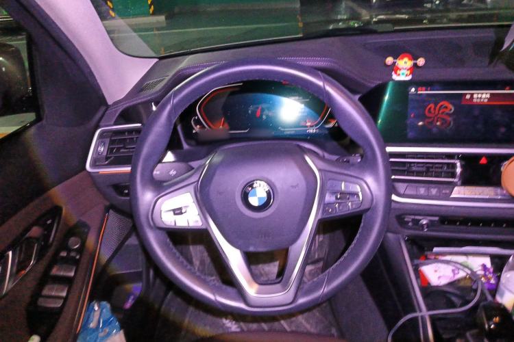 Used BMW 3 Series 2020 325Li First Edition Steering Wheel
