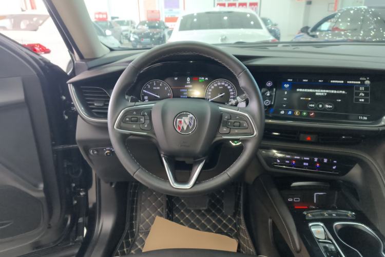 Used Buick Envision 2023 Encore Plus 652T Five-Seat Luxury Model
