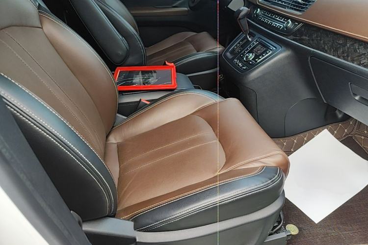 Used SAIC MAXUS G10 2016 2.0T Automatic Luxury Executive Edition
