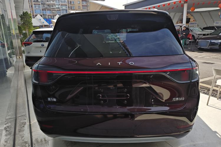 Used Hima AITO M9 2025 Extended-Range Max Version 52 kWh 6-Seater Edition Rear