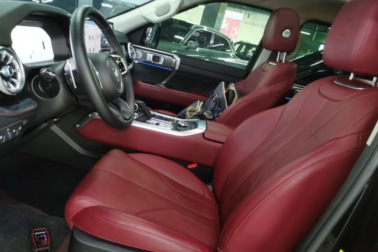 Used Tank 400 New Energy 2024 Hi4-T Off-Road Edition Left Front Seat