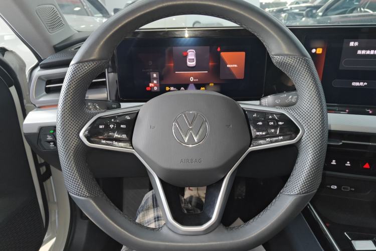 Used Volkswagen Lamando 2024 Lavida L 280TSI DSG Cool & Spicy Edition
