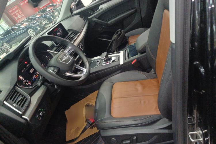 Used Audi Q5L 2020 Updated 40 TFSI Prestige Fashion Edition Left Front Seat