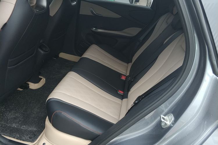 Used BYD Dolphin 2023 420 km Free Version
