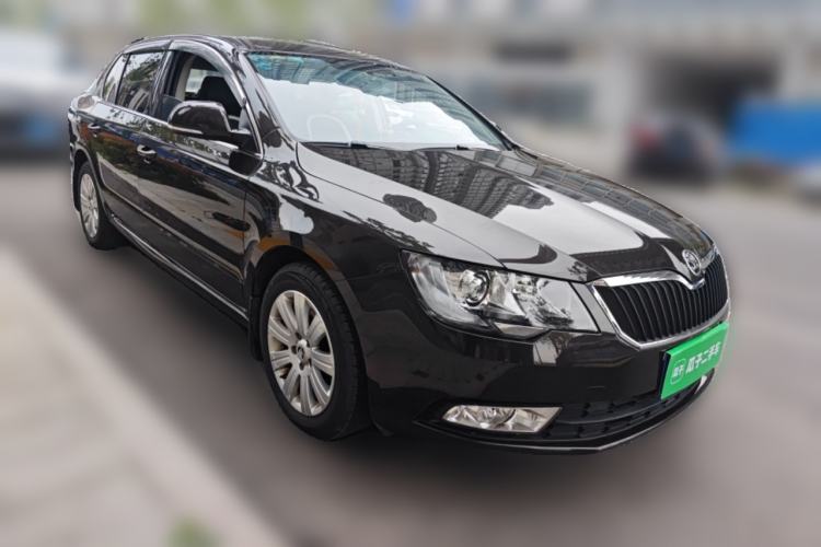 Used Skoda Superb 2013 1.4TSI DSG Sport Edition Front Right 45 Deg