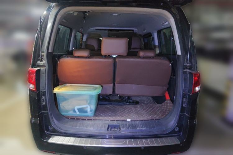 Used JAC Refine M4 2019 Business & Travel Series 2.0L Manual Comfort Model China VI