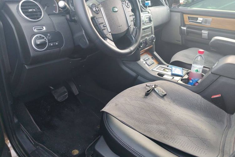 Used Land Rover Discovery 2013 3.0 SDV6 HSE Diesel Edition Driver Seat