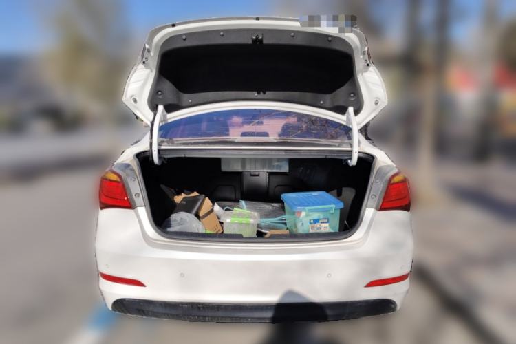 Used Hyundai Mistra 2016 1.8L Automatic Smart GLS Trunk