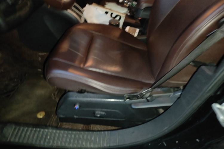 Used Jeep Compass 2014 2.0L two-wheel drive luxury version