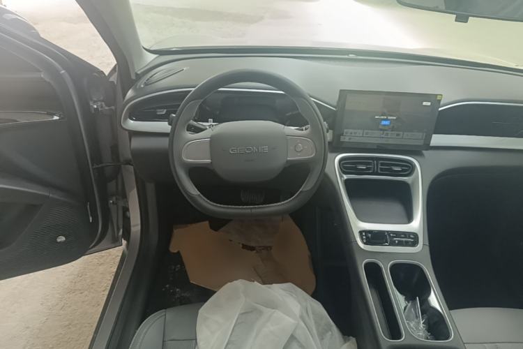 Used Geely Galaxy Geome 2026 Model 310km Youth Edition
