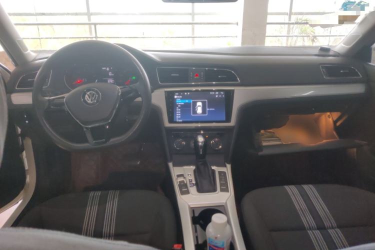 Used Volkswagen Lamando 2017 230TSI DSG Fashion Edition Center Console