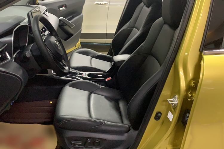 Used Toyota FRONTLANDER 2022 2.0L CVT Luxury PLUS Edition