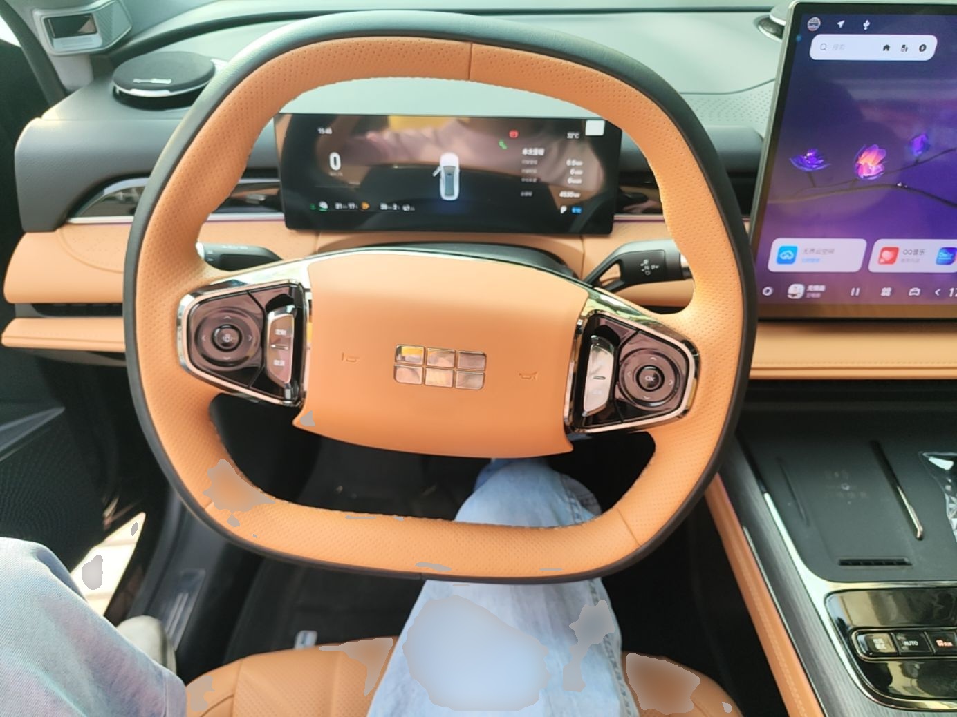 Geely Galaxy 8 2026 Model 225km EM-i Long-Range Ocean Edition — снимка 13