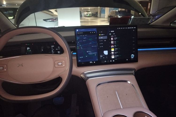 Used XPeng X9 2025 740 Ultra-Long Range Max
