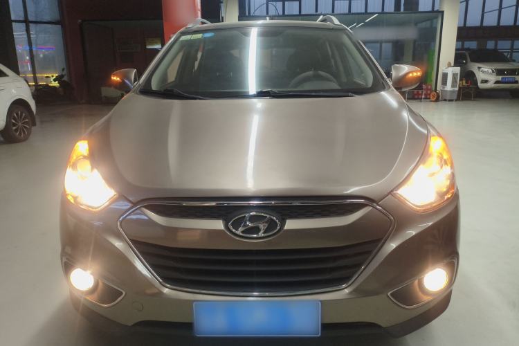 Used Hyundai ix35 2012 2.4L Automatic Two-Wheel Drive Prestige Edition GLS Exterior 1