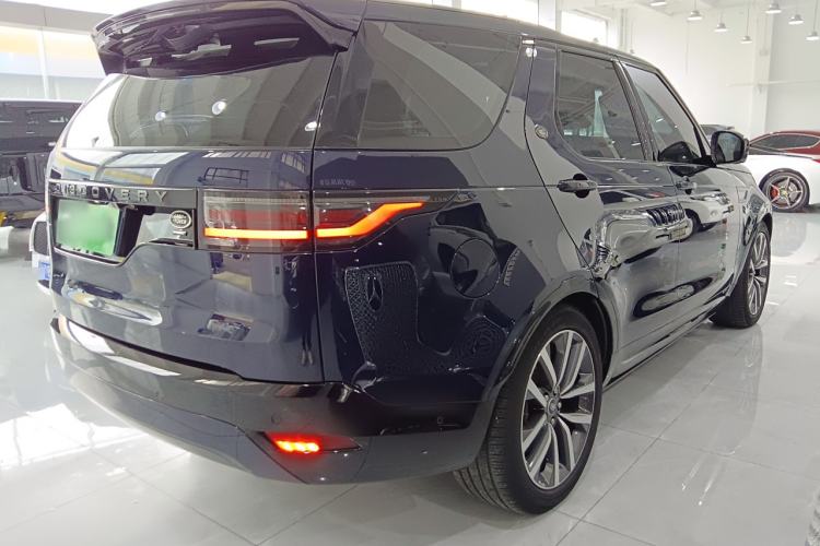 Used Land Rover Discovery 2021 360 PS R-Dynamic SE
