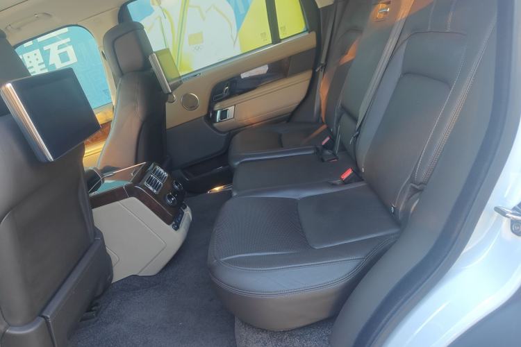 Used Land Rover Range Rover 2021 3.0 L6 Century Extended Classic Edition