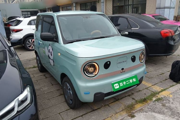 Used Geely Galaxy Panda 2023 Panda Mini 200km Endurance Bear