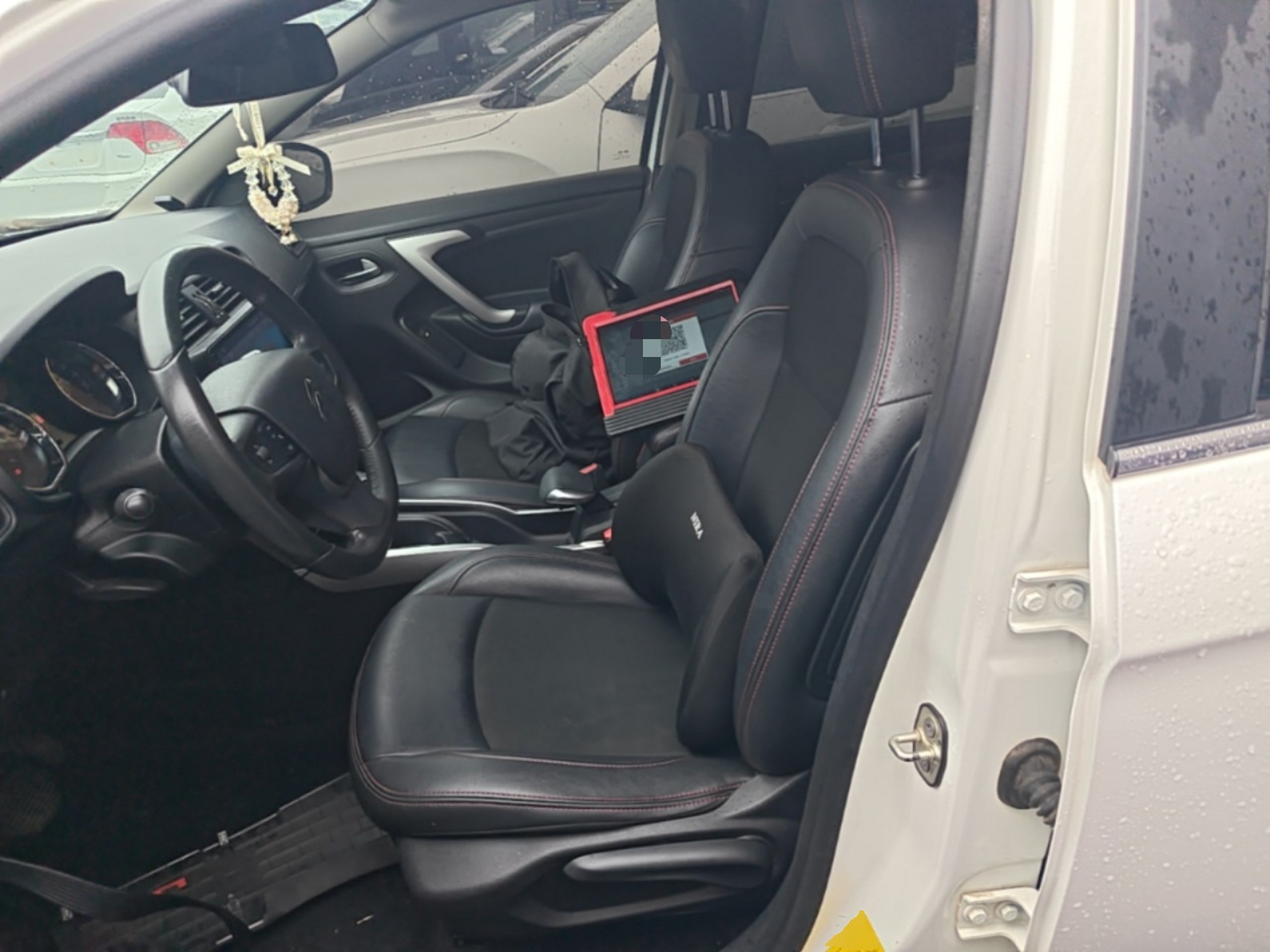 Avant de la voiture