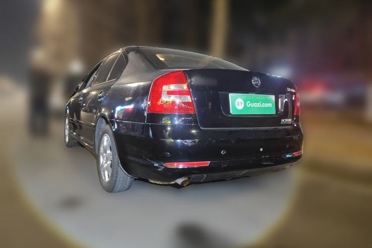 Used Skoda Octavia 2015 Classic Model 1.6L Manual Eado Version