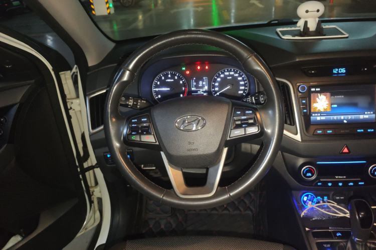 Used Hyundai ix25 2015 2.0L Automatic Two-Wheel Drive Intelligent GLS