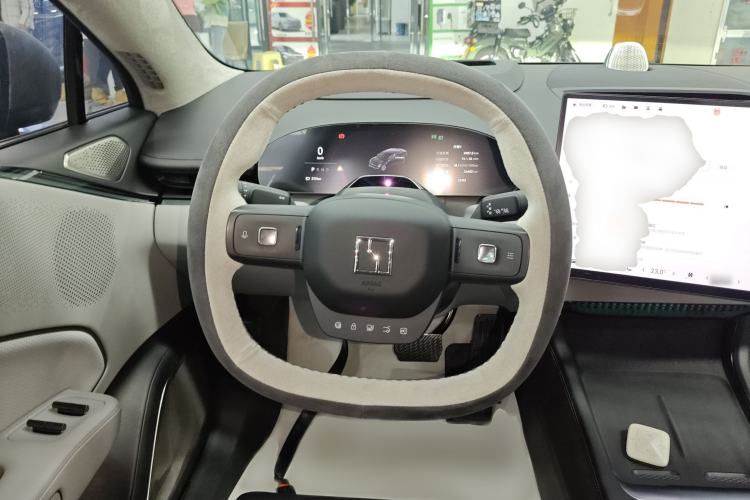 Used Zeekr 007 2025 Long-Range Rear-Wheel-Drive Intelligent Driving Version 100 kWh Steering Wheel