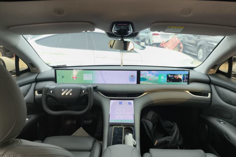 Used IM LS6 2023 Max Standard Edition