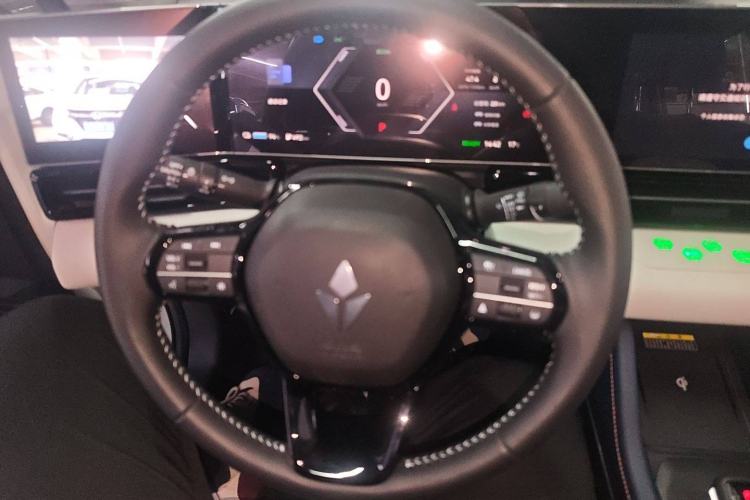 Used Lingxi L 2024 Player No. 1 Edition Steering Wheel