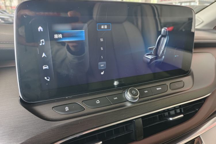 Used Buick GL8 2021 Land Cruiser Executive 652T Premium Model Interior 4