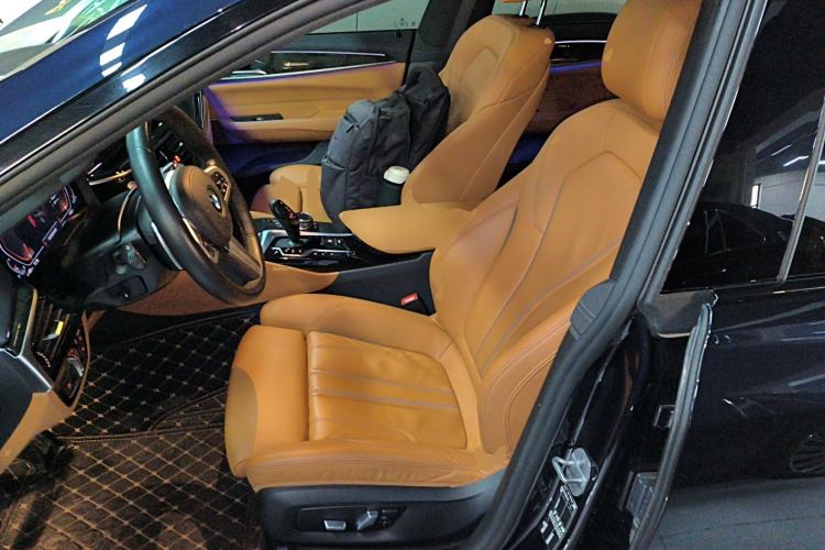 Used BMW 6 Series GT 2022 630i M Sport Package Left Front Seat