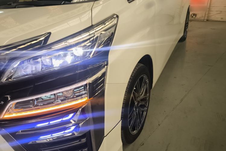 Used Toyota Vellfire 2021 Crown Dual-Engine 2.5L HV Supreme Edition