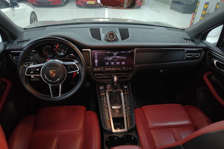 Used Porsche Macan 2021 Macan 2.0T
