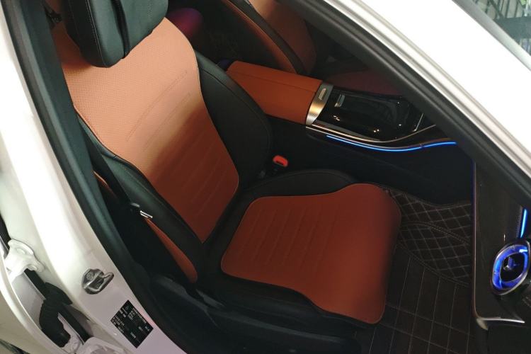 Used Mercedes-Benz C-Class 2023 Restyled C 260 L Sport Edition Right Front Seat