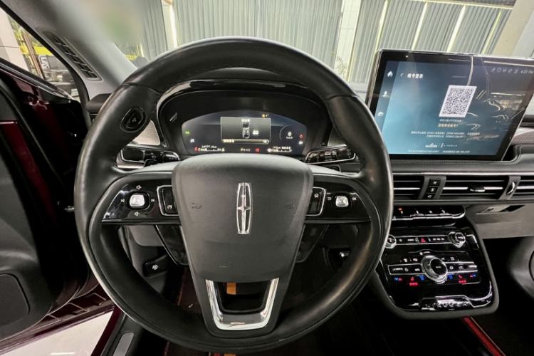 Used Lincoln Corsair 2022 2.0T Two-Wheel Drive Deluxe Edition
